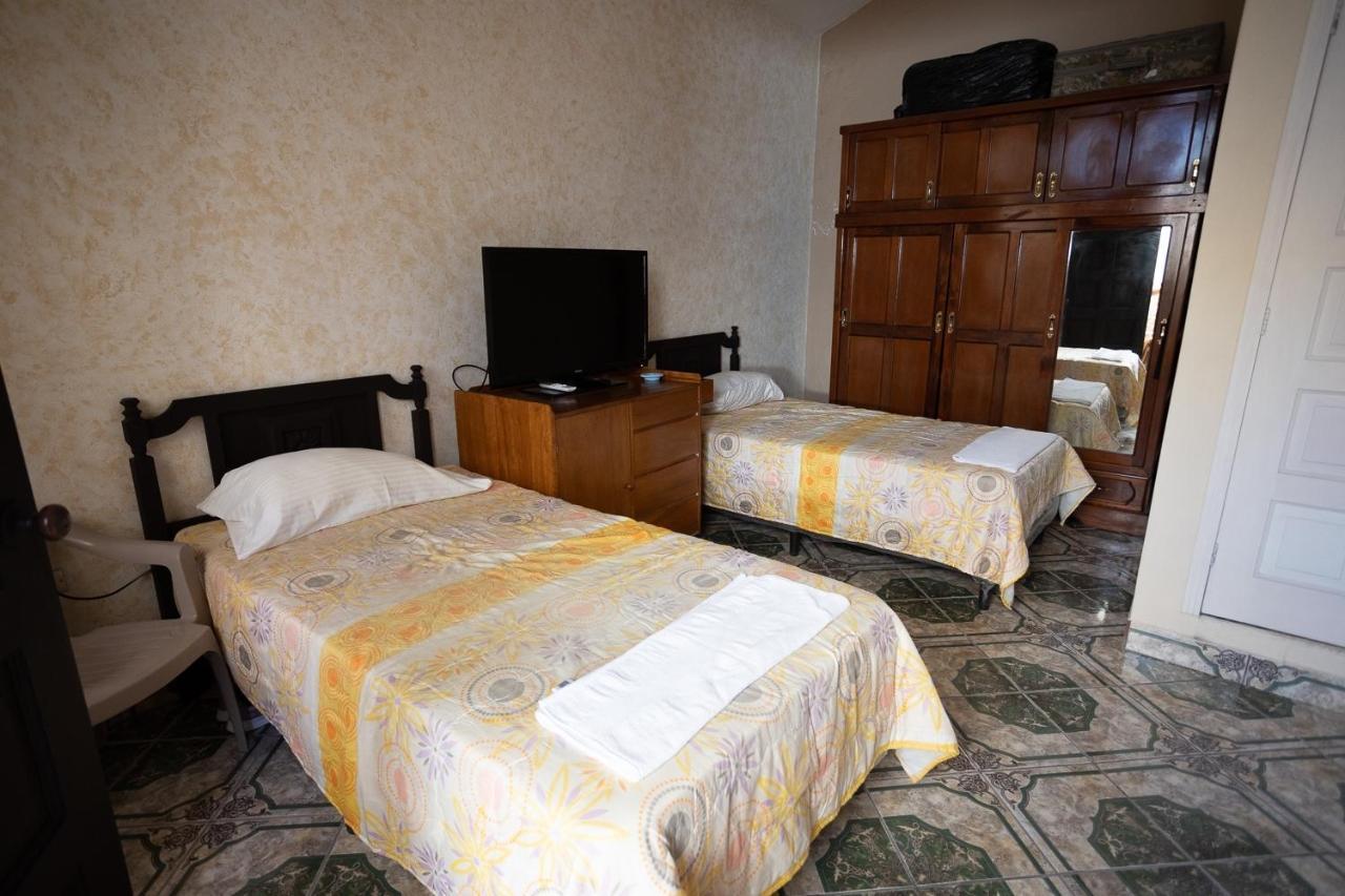 Hotel Casa De Don Francisco ฟลอเรส ภายนอก รูปภาพ