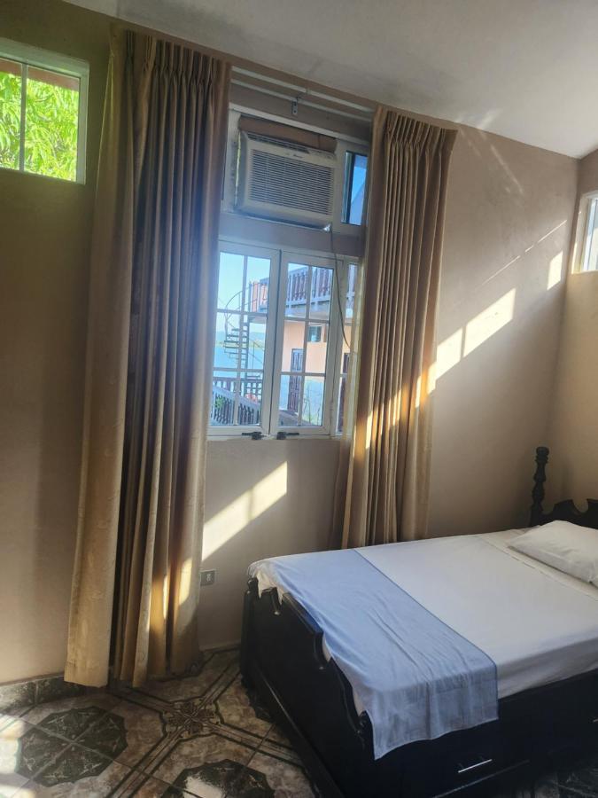 Hotel Casa De Don Francisco ฟลอเรส ภายนอก รูปภาพ